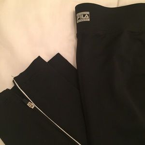 Fila running pants! Great shape, and cute!